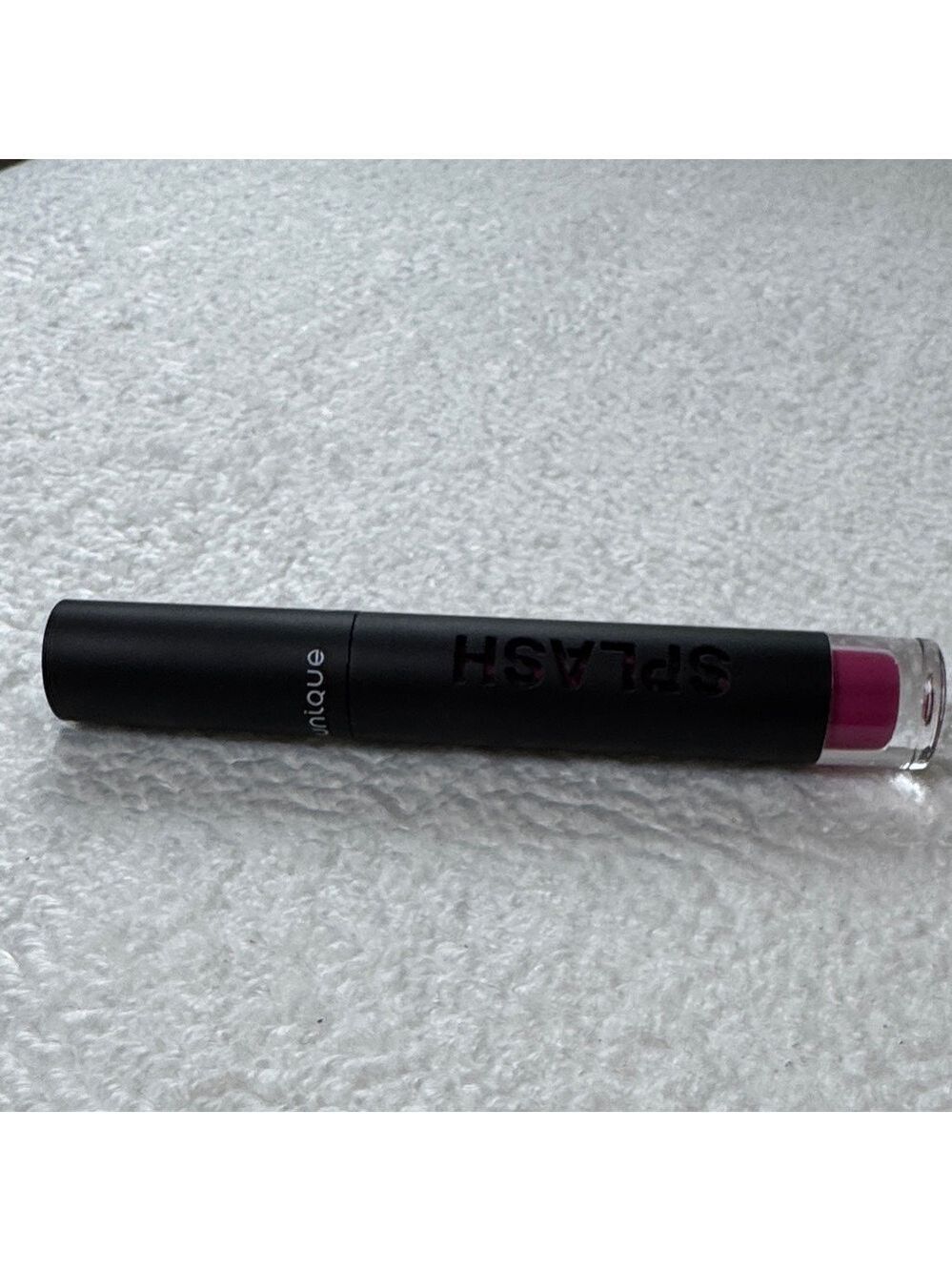 NEW Younique Splash Lip gloss - feeling fuschia
